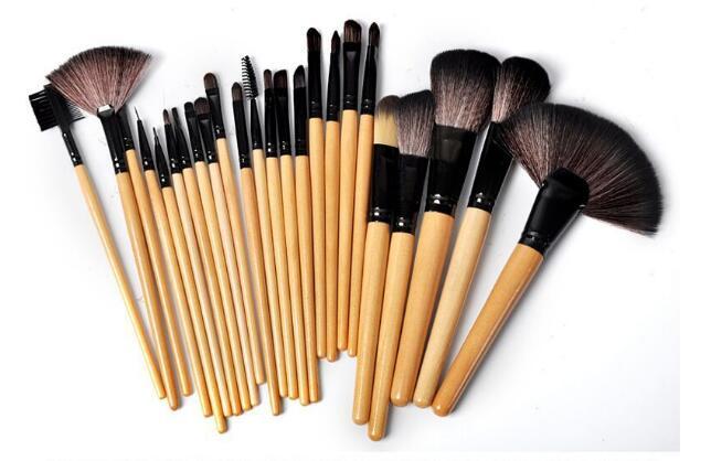 24-Piece Pro Makeup Brush Set